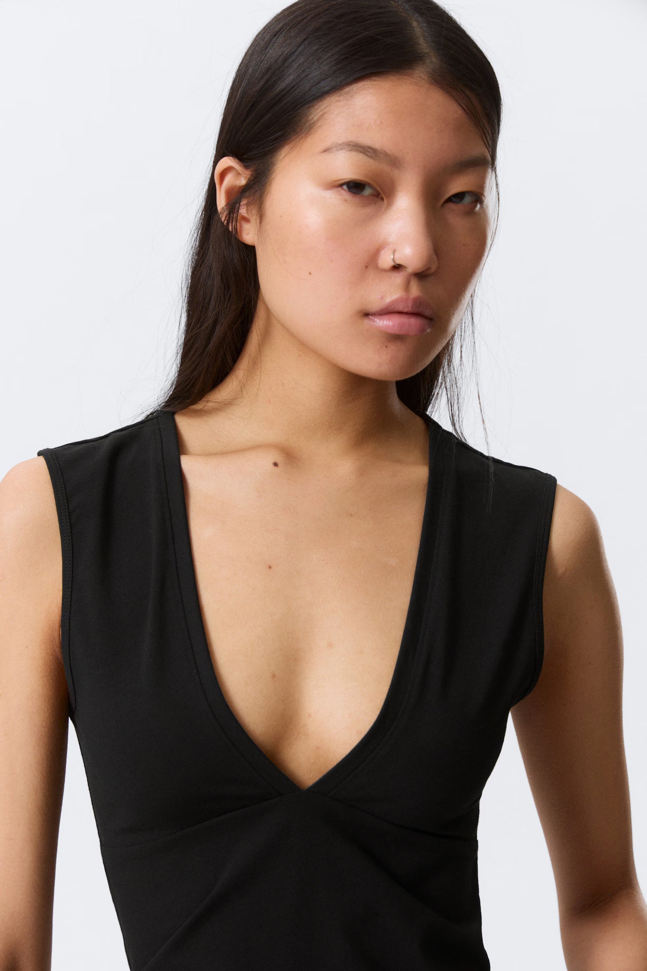 CherryBoo | V-NECK TANK TOP