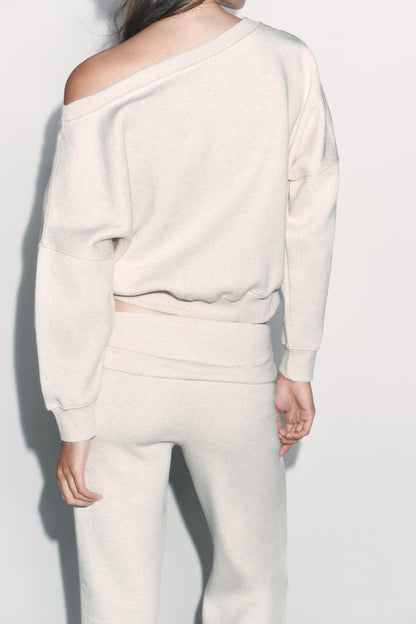 CherryBoo | ASYMMETRICAL FLEECE SWEATSHIRT