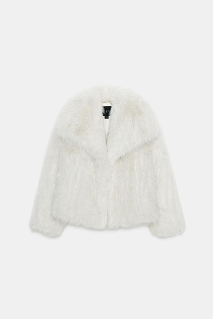 CherryBoo | SHORT CREAM FUR
