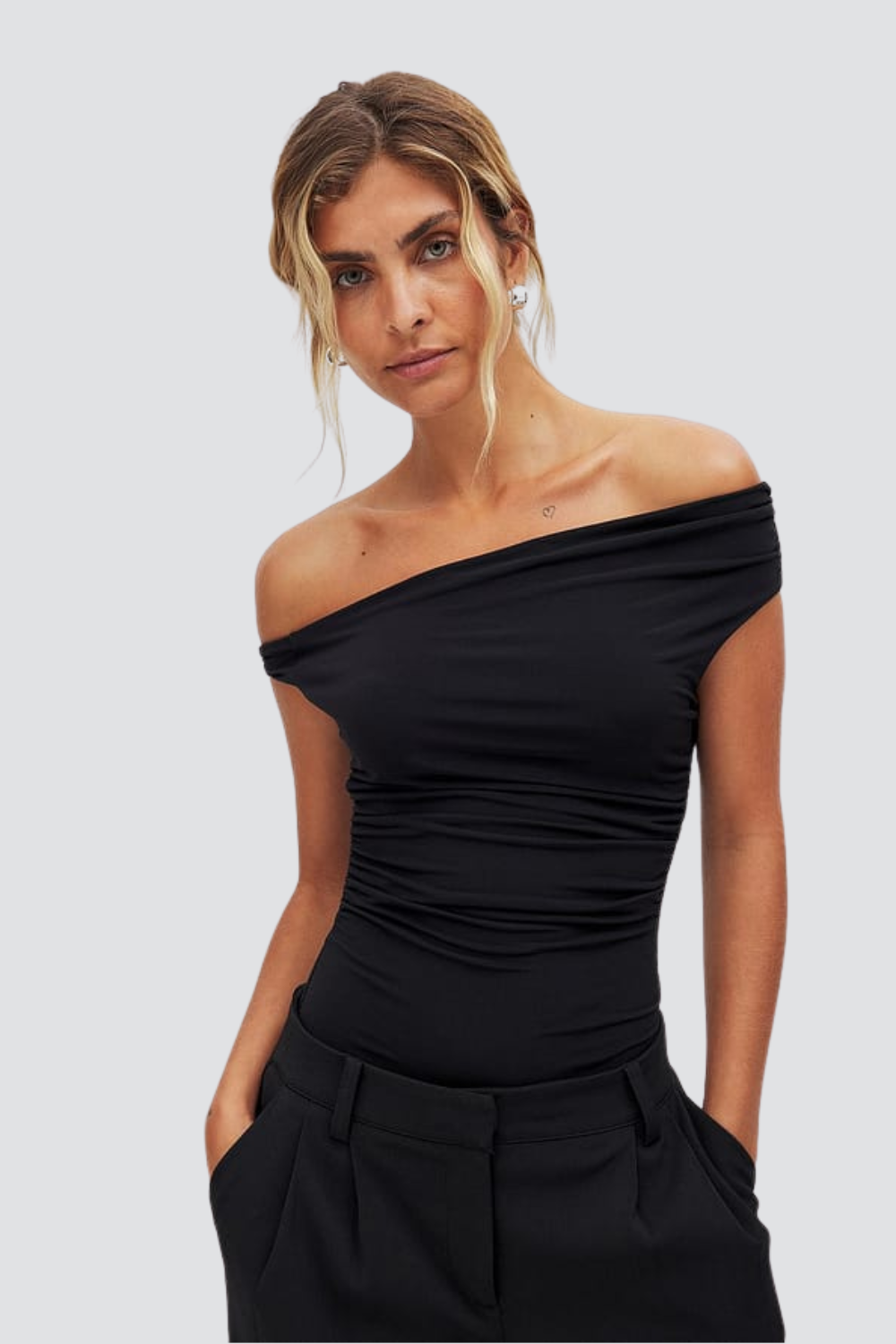 CherryBoo | CUT-OUT T-SHIRT