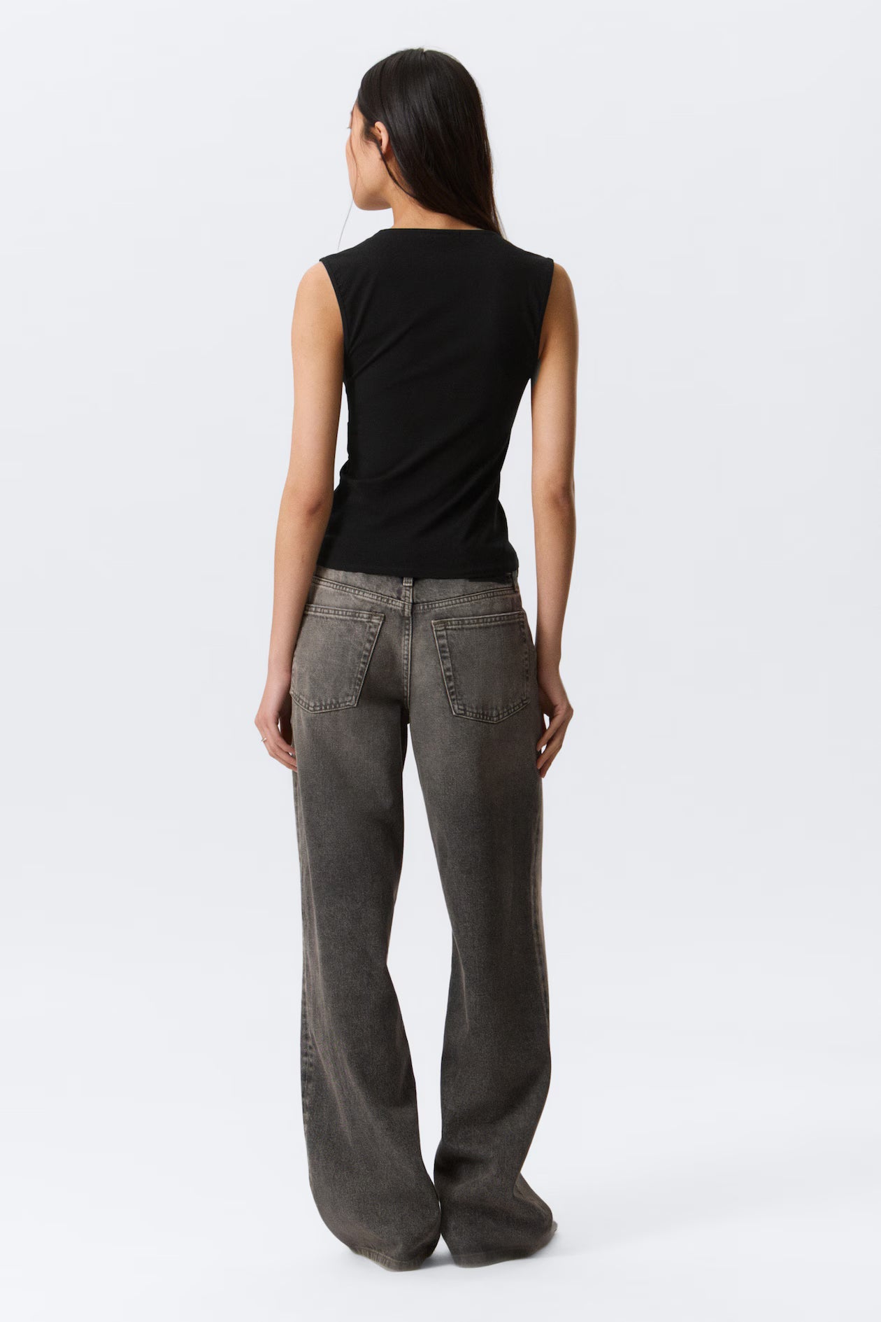 CherryBoo | V-NECK TANK TOP