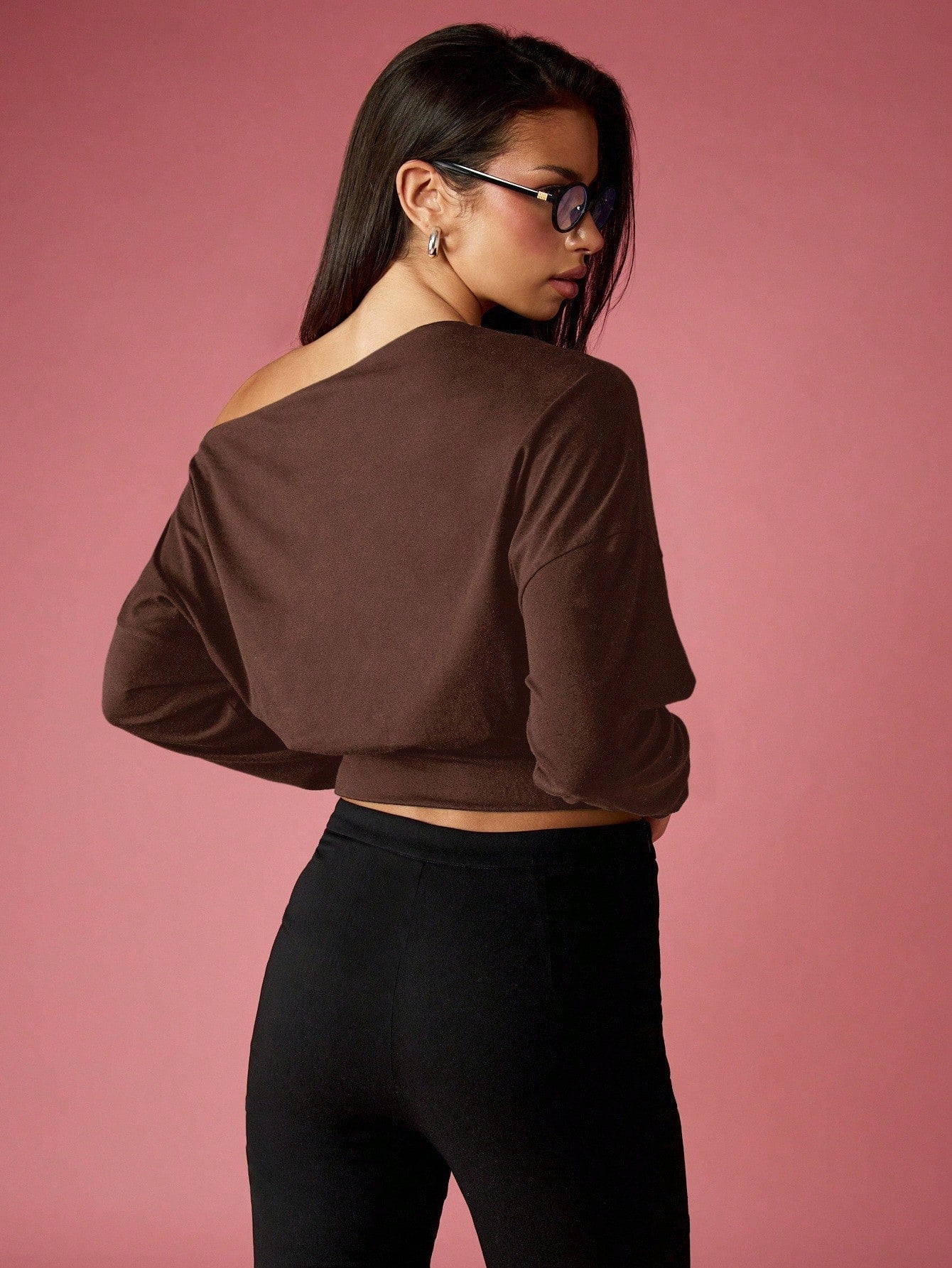 CherryBoo | OFF-SHOULDER LONG SLEEVE SWEATER