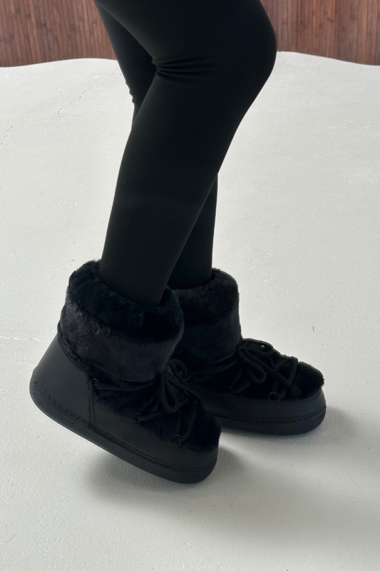 CherryBoo | BLACK SINDRA BOOTS